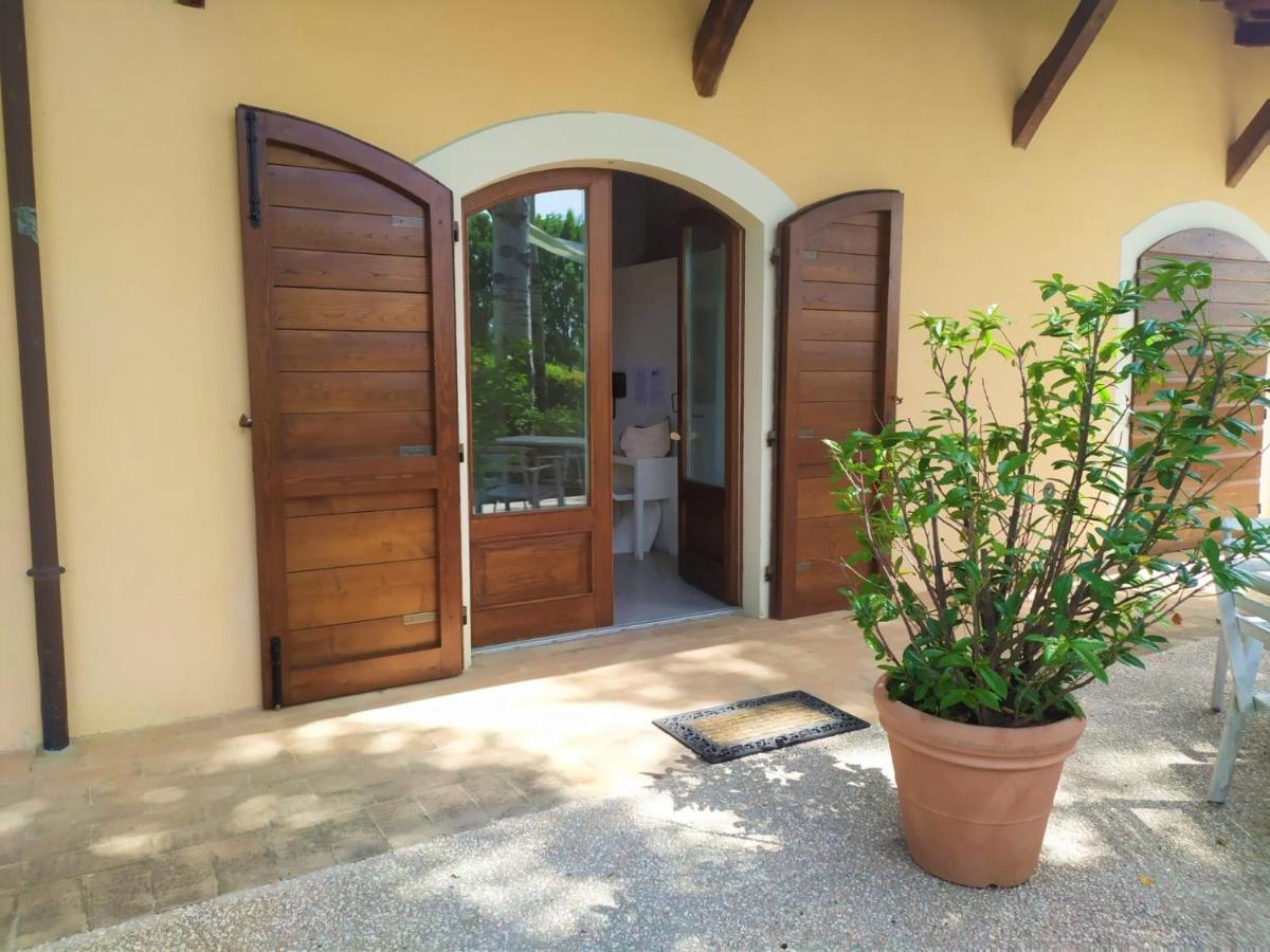 Hotel Villaggio Le Stelline Montefalco Exterior foto